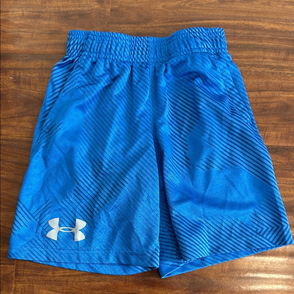 Under Armour boys Striped Blue Shorts